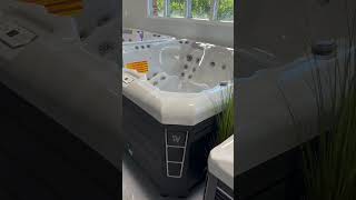 Wellis Spa Malaga Life Hot Tub  Quick Overview [upl. by Nnaeel356]