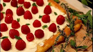 Feuilleté de framboise et mascarpone  Recette rapide [upl. by Idola]