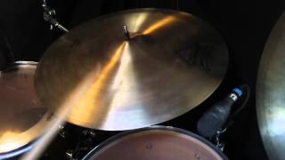 HD VIDEO 20quot Zildjian 370th Anniversary 1623  1993 Medium Ride cymbal demo sound test [upl. by Lamahj]