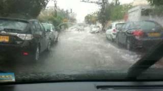 Heavy rain in Raanana Israel  גשם חזק ברעננה [upl. by Laux890]