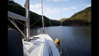 Boat Tour of a Beneteau Oceanis 381 Interior [upl. by Yror]