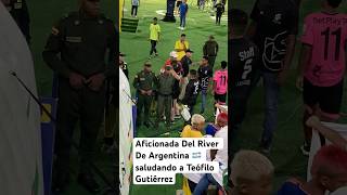 Aficionada de Rive de argentina 🇦🇷 s saludando a Teófilo Gutiérrez viralvideo realcartagena [upl. by Welton]