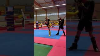 SPARRING 🥊🔥 75kg vs 70 kg [upl. by Ethbin]