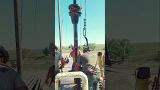 Oilfield Rig Workers rig oilfield drilling oil tripping workers [upl. by Akenom412]