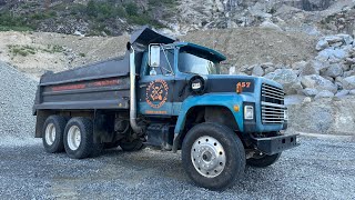 Ford L900 w 855 Big Cam Cummins fully loaded pull [upl. by Ynatil892]