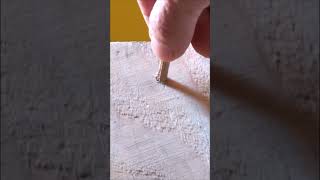 Come posso bloccare facilmente un tassello in un foro allentato diy woodworking lifehack wood [upl. by Linder]