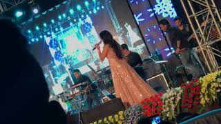 Shreya Ghoshal singing Itti si hassi [upl. by Nwad]