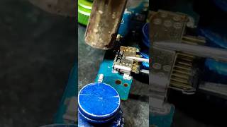 Type C Charging repair mobilerepairing viralvideo chargingjack smartphone smart4u11 [upl. by Ylaek94]