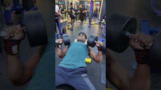 30kg dumbbell press 🥵 chest chestday motivation gymworkoutvlog gymvlog hiphopbeats [upl. by Amimej]