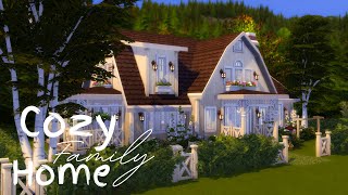 Cozy Family Home 🏡 The Sims 4 Speed Build [upl. by Harad437]