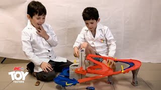 Toy Tester Review Hot Wheels Auto Lift Expressway [upl. by Krystalle]