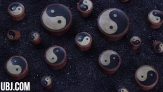 Wooden Plugs with Yin Yang Inlay 00G  1 amp 12quot Inch  UrbanBodyJewelrycom [upl. by Tegan]