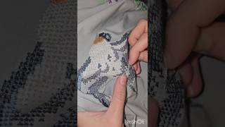 Процесс вышивки крестом handmade вышивка diy crosstich ласточки одежда мода [upl. by Mihar]