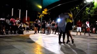 Kizomba em Fortaleza  Sandra amp Milo  Praça Jonas Gomes de Freitas 02082015 [upl. by Elephus]