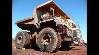 letourneau l2350 oampk rh400 komatsu 575 worlds biggest machines [upl. by Airbmak479]