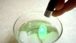 Green 5mW Laser Melts Ice in Water EPIC [upl. by Key909]