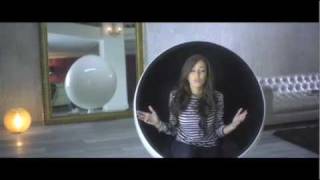 COURSIER  Clip Kenza Farah [upl. by Nedle]