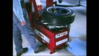 Coats 9024 Tire Changer video 2 [upl. by Booma]