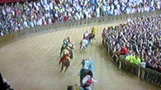 Palio di Siena 02 luglio 2014 drago wins [upl. by Fabrienne]