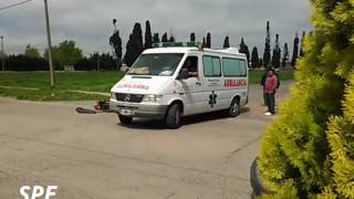 Ambulancia llevando herido al Hospital [upl. by Dardani]