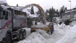 Volvo L70E with snowblower loading truck  Oslo Norway [upl. by Peregrine477]