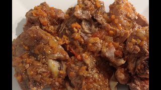 OSSOBUCO DI TACCHINO IN UMIDO ricetta semplice e tradizionale per cucinare la carne di tacchino [upl. by Piefer]