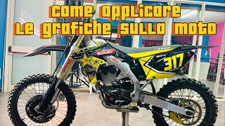 Come applicare le Grafiche  adesivi sulla moto TUTORIAL [upl. by Yelehsa]