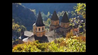 Le chant des pèlerins de Compostelle Soustitre  Tous les matins Ultreïa [upl. by Nitniuq]