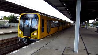 UBahn Berlin H und FZüge im Pendelverkehr in BiesdorfSüd U5 HD [upl. by Riley]