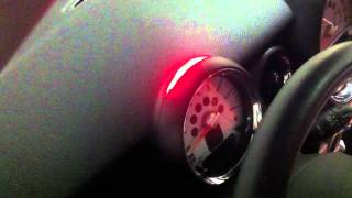 Mini cooper Heartbeats alarm light [upl. by Lerraf]