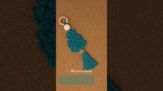 Diy Macrame Christmas Ornament handmadeartesanalcordmacramedecordiyartesanato [upl. by Fariss368]