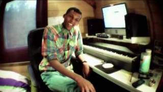 Stromae  Leçon N°16 quotBienvenue chez moiquot [upl. by Herbert]