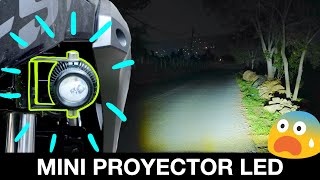 ¡Mini Proyector LED ¡Así funciona 🔦 [upl. by Dnomed937]