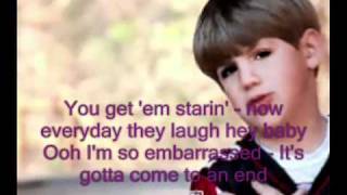 Mattybraps Raps PitBull quotHey Babyquot ft TPain LYRICS ON SCREEN [upl. by Analat]