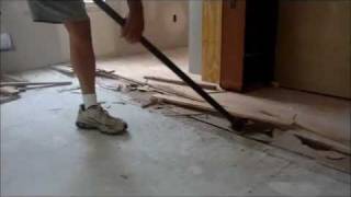 Gutster Flooring Bar  Fastest way to remove hardwood flooring and subfloor [upl. by Norraf774]