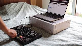 Set up PioneerDJ DDJ200 for Macbook without Splitter Cable Use your macs speakers as booth output [upl. by Avad615]