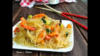 Spaghetti di soia saltati alle verdure [upl. by Gamali]