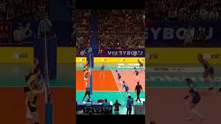 Nefes kesen bir ralli  A breathless rallyshorts volleyball keşfetfyp [upl. by Assirol]