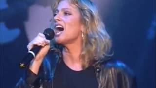 Véronique Sanson amp Jean Jacques Goldman  Je Te Donne Live 1989 Les Resto Du Coeur [upl. by Ahseryt]