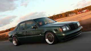 Tuning Mercedes W124 Stance [upl. by Danyelle733]