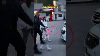 Ela estava chorando alto então o policial fez isso😭 shorts [upl. by Anyalram]