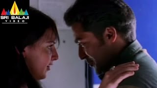 Yuva Movie Suriya and Isha Deol Train Scene  Suriya Madhavan Siddharth  Sri Balaji Video [upl. by Kliber]