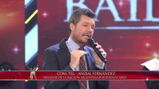 Showmatch 2014  Aníbal Fernández bromeó con Marcelo Tinelli sobre su candidatura en AFA [upl. by Auoh269]