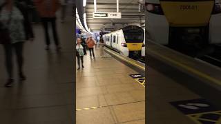 Thameslink Class 700 700031 departing Farringdon London [upl. by Zennie]