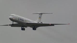 Ukrainian Government Ilyushin62 landing runway 14 at ZRH  beautiful sound [upl. by Tarsus]