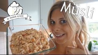 Thermomix® FrühstücksMüsli für einen gesunden Start in den Tag [upl. by Ekeiram]