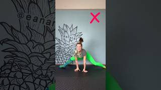 Middle Split for Beginners 🔥👍 splits howto gymnasty easy mobility flexibility tutorial [upl. by Esmerelda]