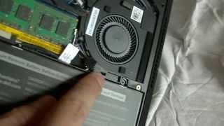 Dell Latitude E5450  Akkumulátor  How to remove battery  ITFroccshu [upl. by Saucy]