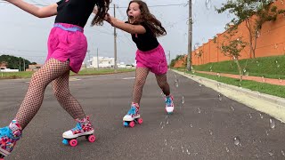 ANDANDO DE PATINS NA CHUVA  CAÍMOS OS MAIORES TOMBOS [upl. by Yelyak700]