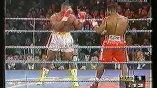 lennox lewis v razor ruddock [upl. by Oinotnanauj974]